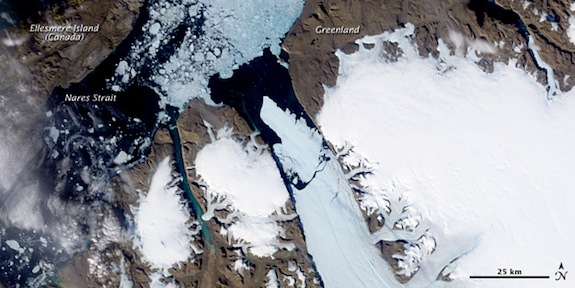 Grönland'da Dev Buzullar Erimeye Devam Ediyor