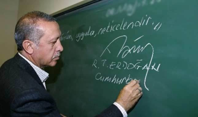 Erdoğan'ın Öğretmenler Günü Mesajı!