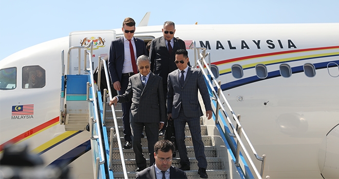 Malezya Başbakanı Muhammet Sabiha Gökçen'i Ziyaret Etti