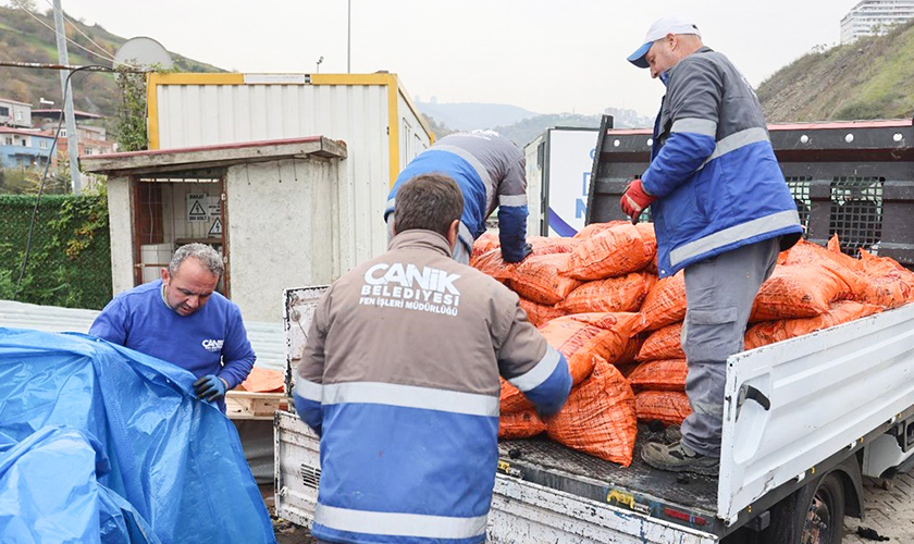 Canik Belediyesi’nden Kış Öncesi Isınma Desteği