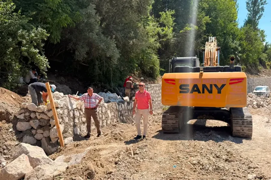 Başkan Murat İkiz, Tersakan Irmağı Islahı Çalışmalarını Yerinde İnceledi