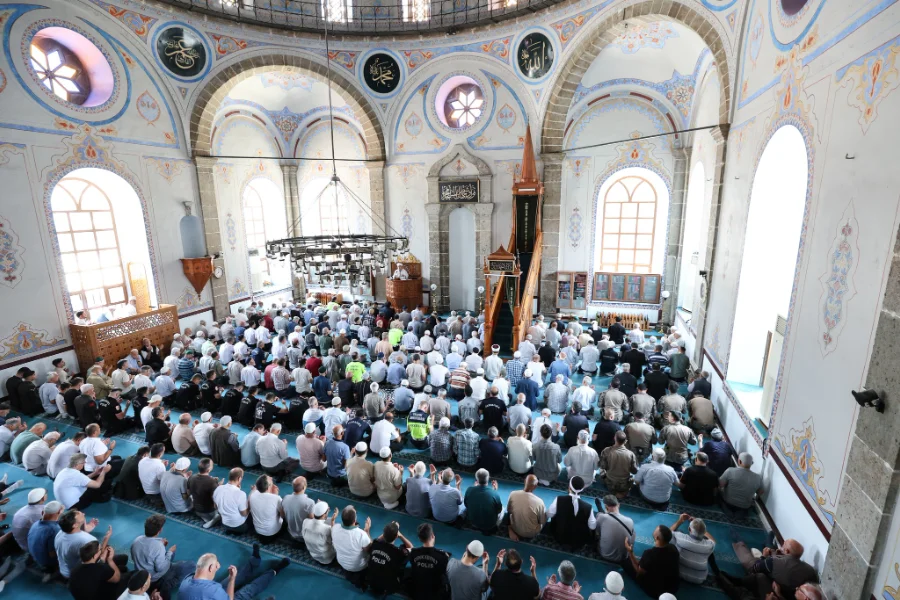 Samsun'da 15 Temmuz Şehitleri İçin Mevlid ve Hatim Duası Programı Düzenlendi