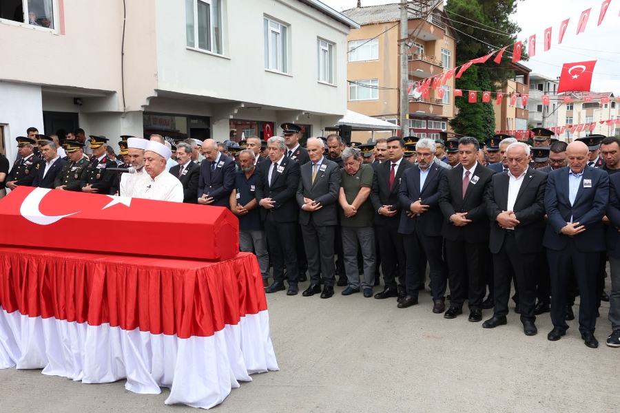 Samsunlu Şehit Mehmet Demirbaş Son Yolculuğuna Uğurlandı