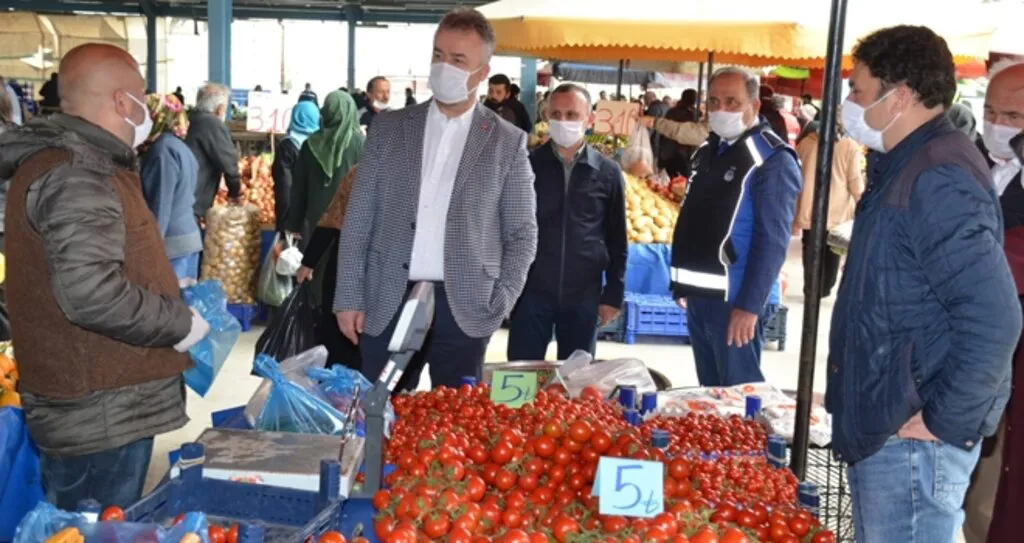 19 Mayıs İlçesinde Korana Virüs Nedeniyle Kapatılan Pazar Yeri Açıldı.