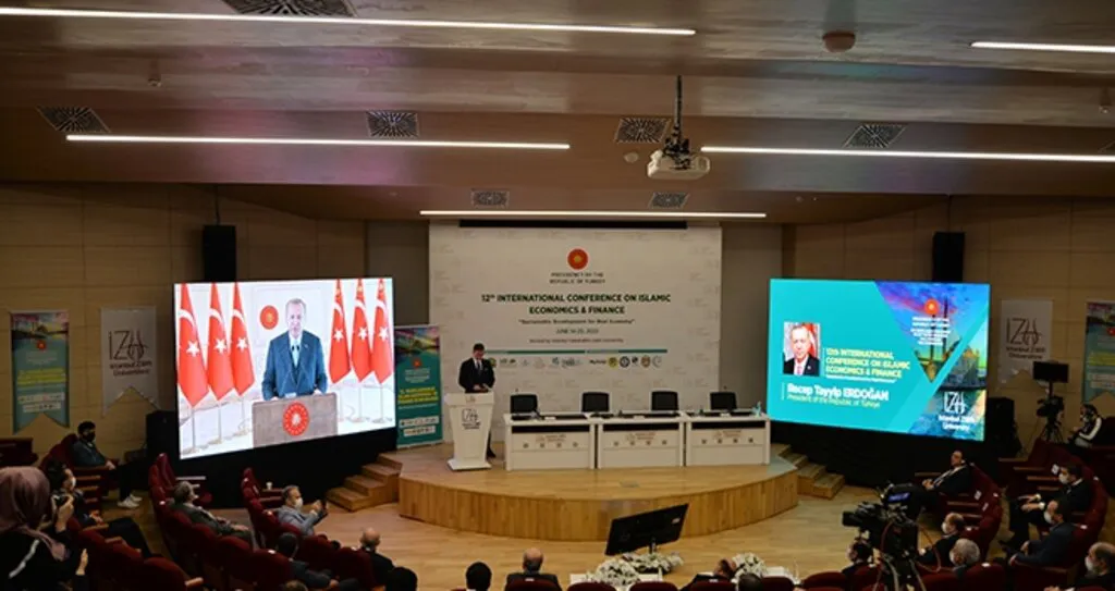Dünyanın İslam Ekonomisi ve Finansı Temelli Model ve Sistemlere İhtiyacı Var