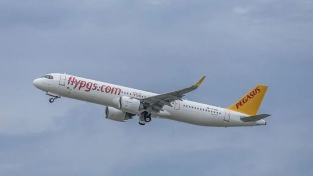 SunExpress fiyatlarını sabitledi, Pegasus: Deprem bölgesinden uçuşları ücretsiz!