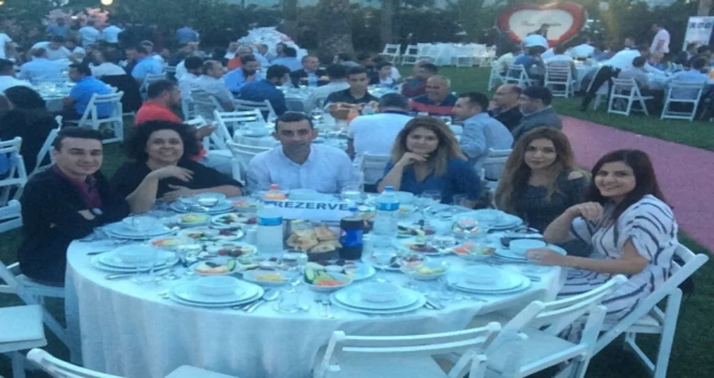 400 Kişiyi Buluşturan Muhteşem İftar