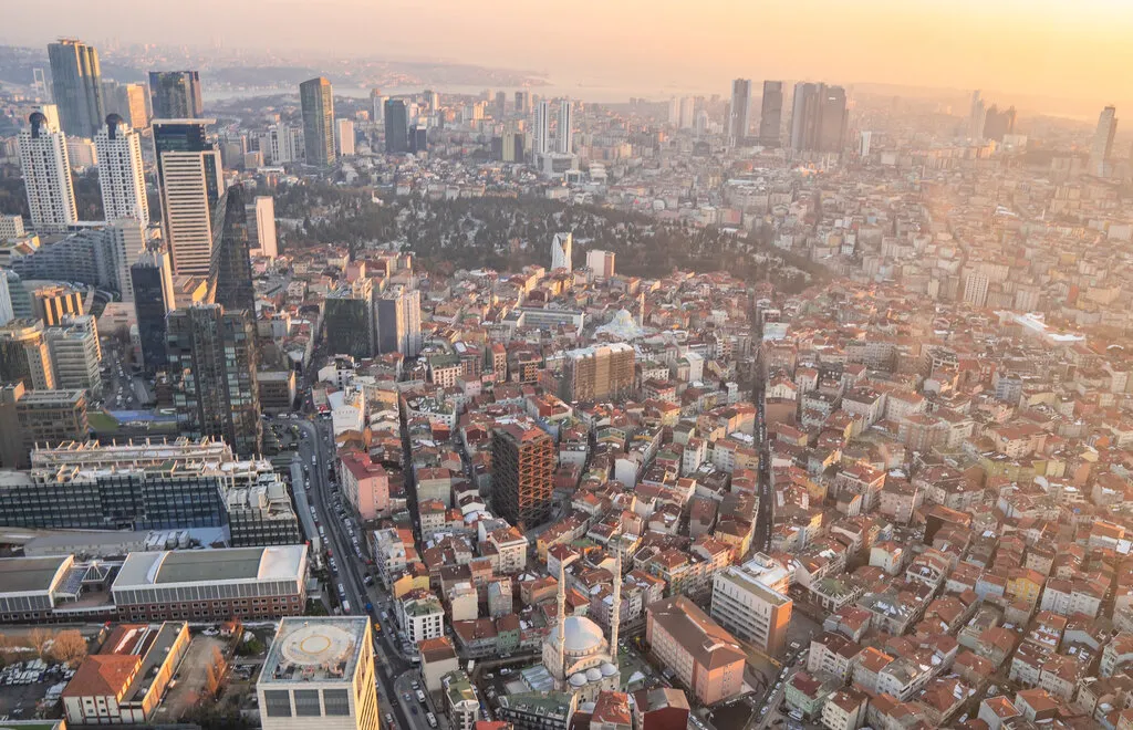 Ofis kiralarının metrekaresi 20 doları geçti