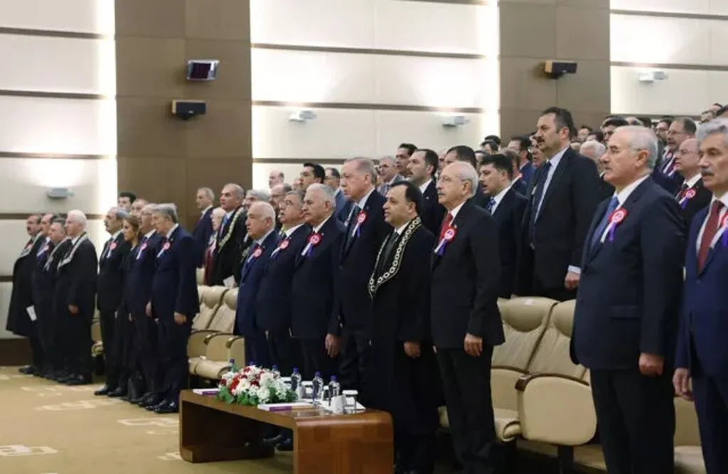 Erdoğan ve Kılıçdaroğlu aynı törene katıldı! Seçimlere 19 gün kala dikkat çeken görüntü