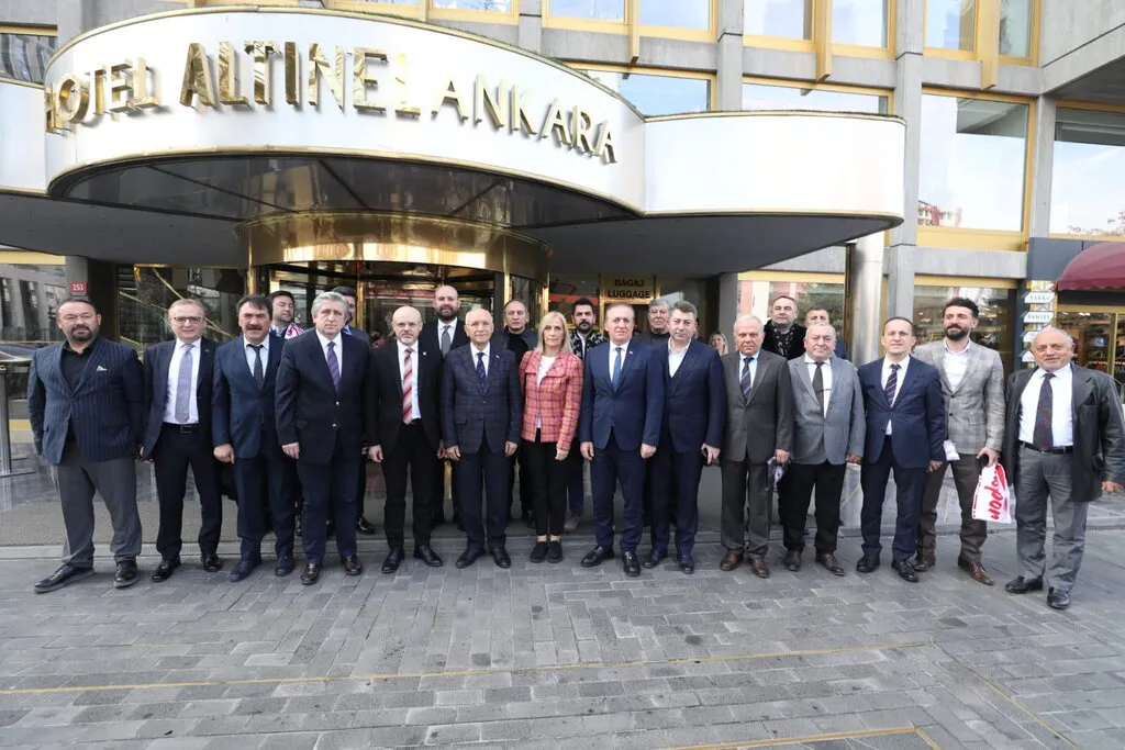 Cevat Öncü Ankara'da Samsunlularla Buluştu