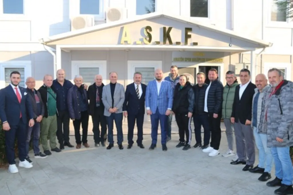 CHP Atakum Adayı Serhat Türkel'den Amatör Spor Kulüp Başkanlarıyla Bir Araya Geldi