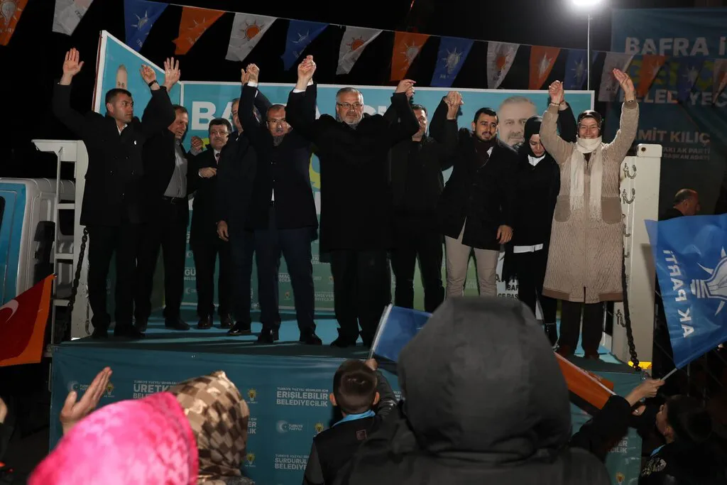 AK Parti Bafra Belediye Başkan Adayı Hamit Kılıç: Hizmette Yorulmak Olmaz