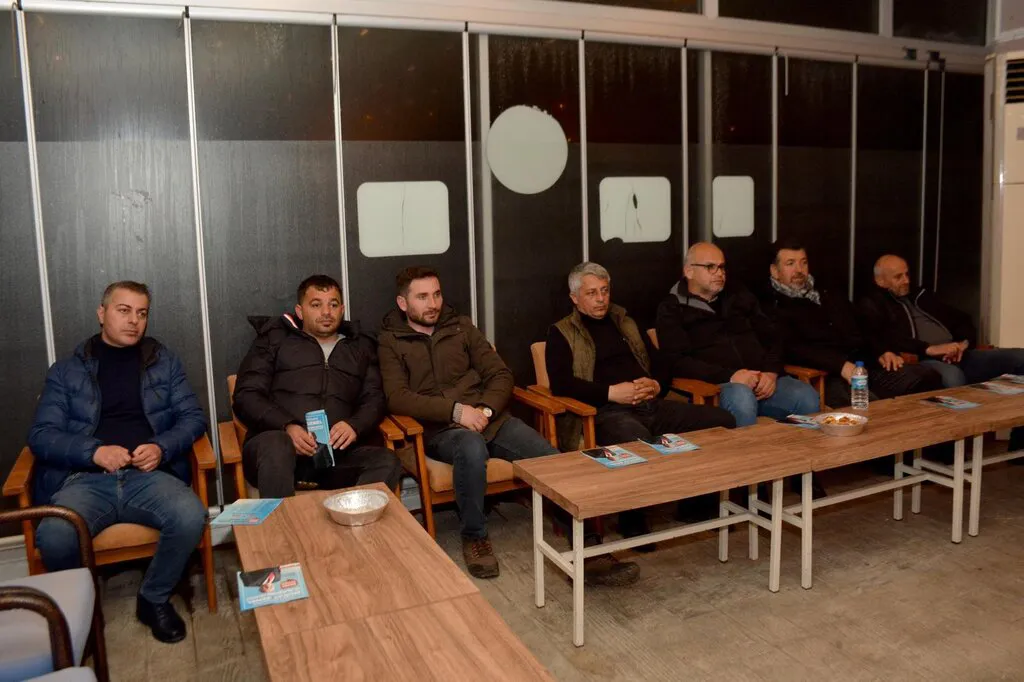 Murat Şenel'den dernek binası sözü: İlkadım'dan Atakum'a gitmek zorunda kalmayacaksınız