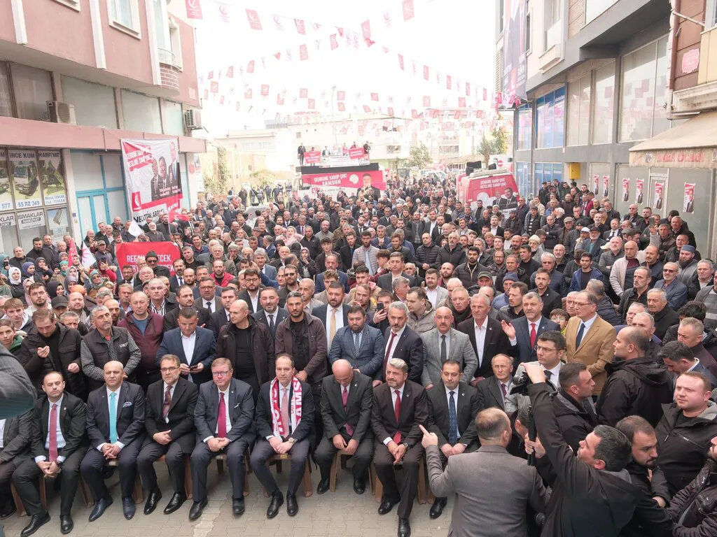 Erbakan Samsun'da Coşkuyla Karşılandı! "Milli görüş rahmetli Erbakan Hocanın mirası