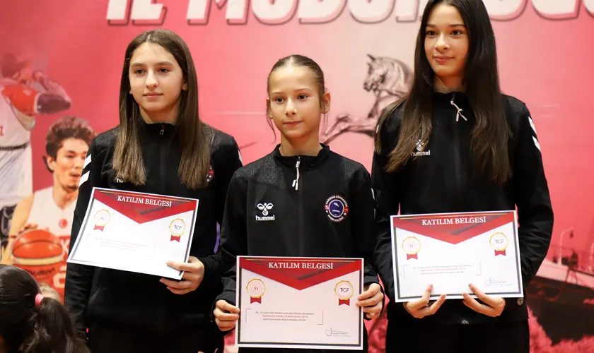 Samsun’da Trampolin Cimnastik Karadeniz Cup Düzenlendi