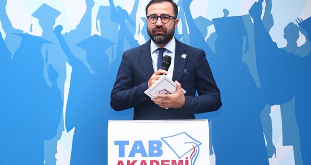 TAB Gıda Anadolu Üniversitesi'nde Geleceğin Yöneticilerini Yetişiyor haberi
