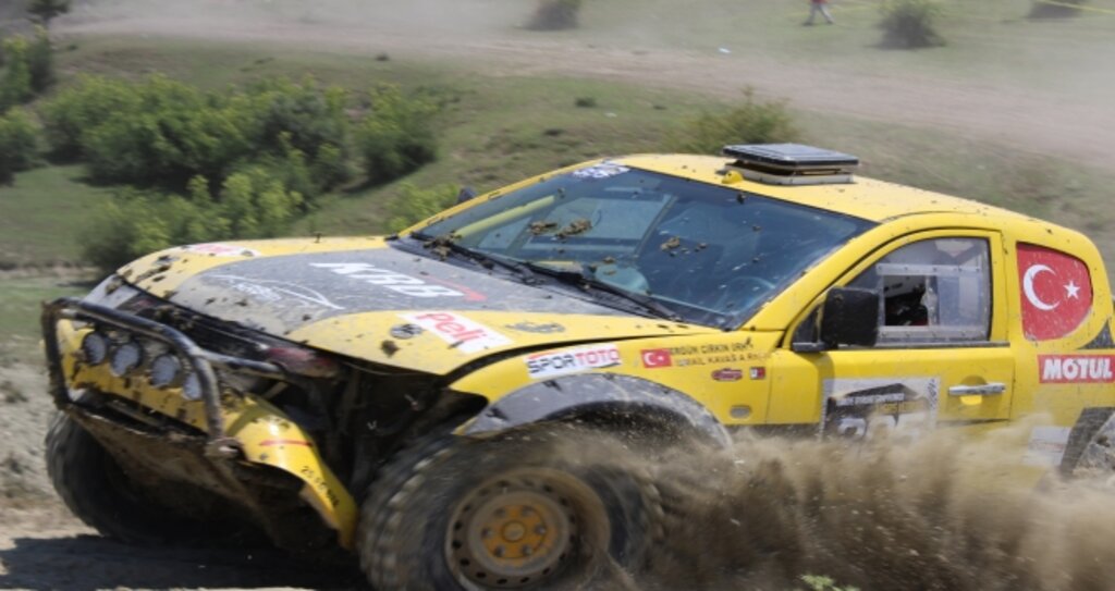 Yarışseverler Vezirköprü'ye haberi