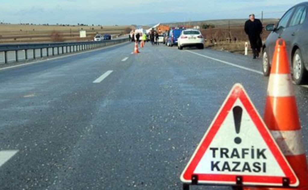 Ordu'da Minübüs Yuvarlandı 17 Kişi Yaralandı haberi