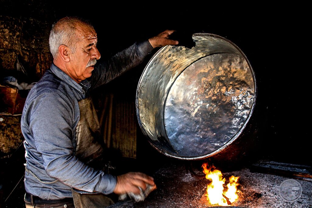 Her çekiç darbesinde bir anı haberi