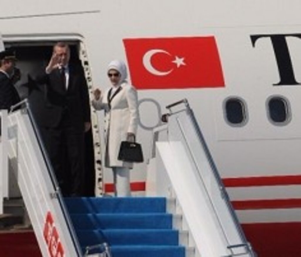 Japon Devi Türkiye'ye Resmen Pişmanım Dedi haberi
