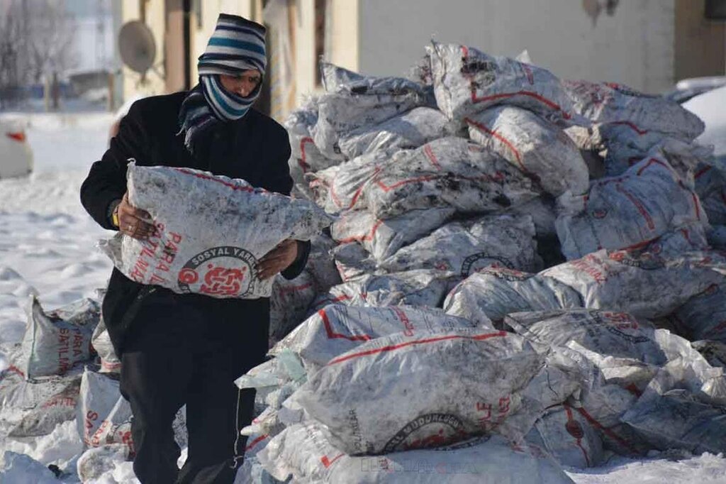 Kömür Yardımı Yapılacak Kişilerin Detayları Ortaya Çıktı haberi