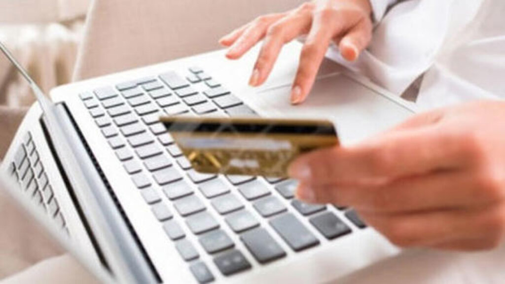 İnternetten Alışveriş Yapanların Dikkat Etmesi Gerekiyor haberi