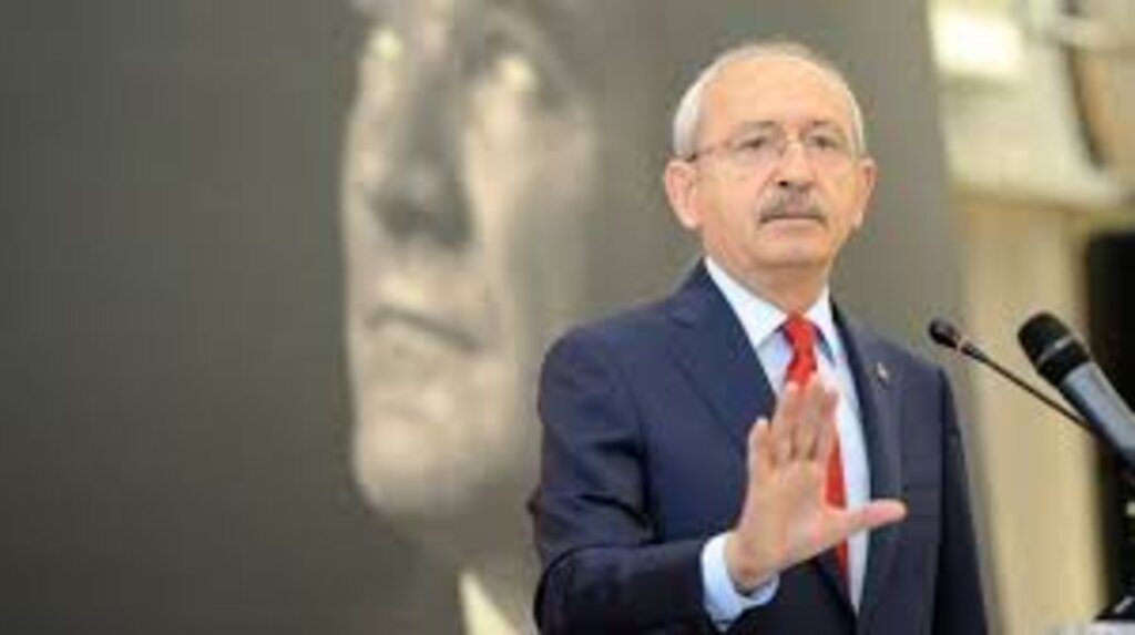 CHP'de Resmen Ortalık Karıştı haberi