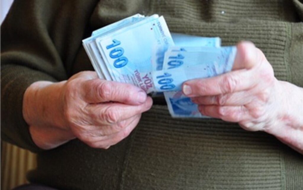 Emeklilerin Yüzünü Güldürecek Hafta Geldi! haberi