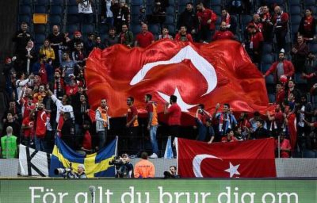 Unutulmaz Geri Dönüşlere Dün Bir Yenisi Daha Eklendi haberi