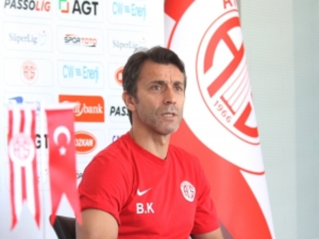 Bülent Korkmaz Galatasaray Karşısında 3 Puan İstiyor! haberi