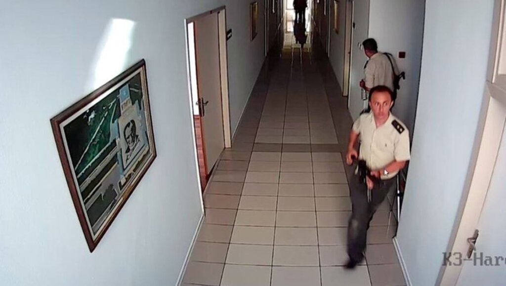 Fettullahçı Üsteğmen Kameralara Böyle Yakalanmış! haberi