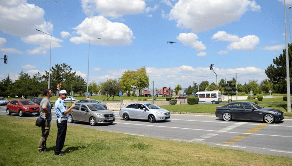 Radardan Kaçmak İçin Yapmadıkları Kalmadı! haberi