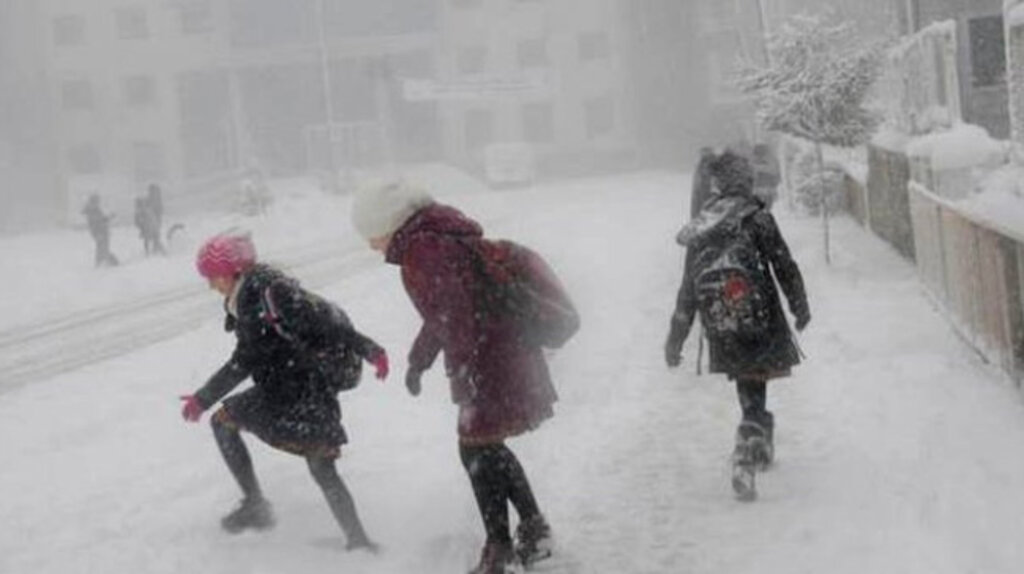 Yarın Kırklareli ve Sakarya'nın Bazı İlçelerinde Okullar Tatil