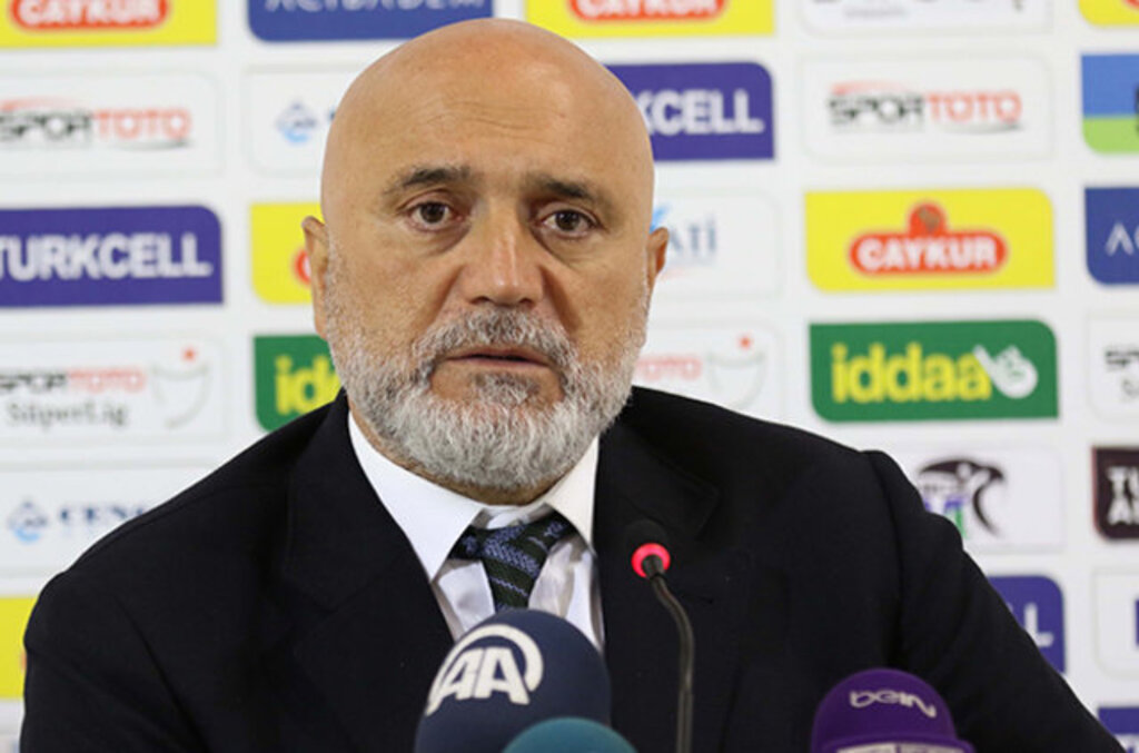 Çaykur Rizespor'dan Zehir Zemberek Açıklamalar haberi