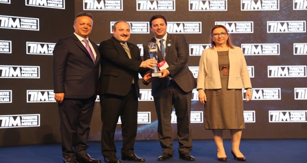 Egeli ihracat şampiyonlarına ödül yağmuru