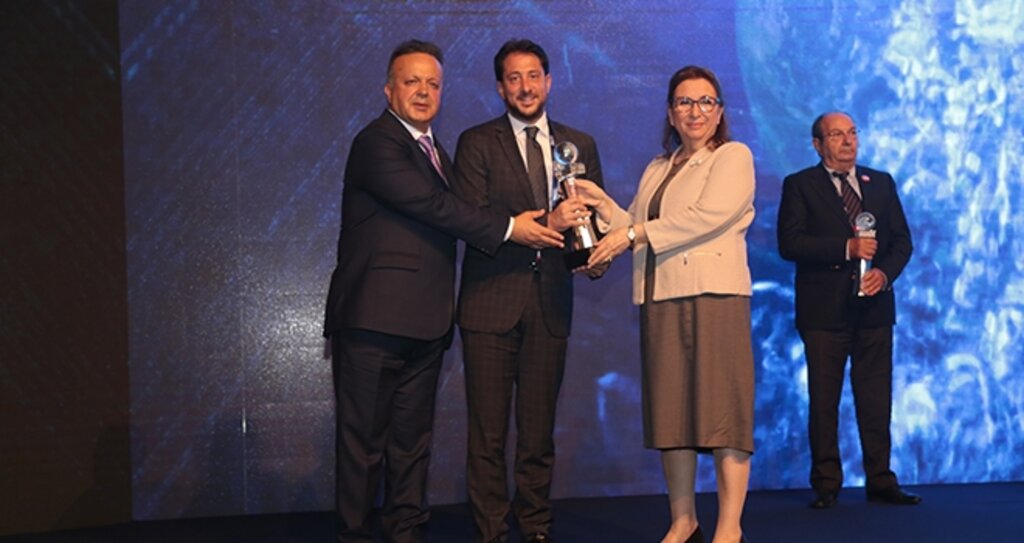 Şişecam’a “İhracat Şampiyonu” Ödülü haberi