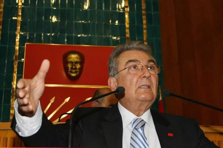 Deniz Baykal vefat etti