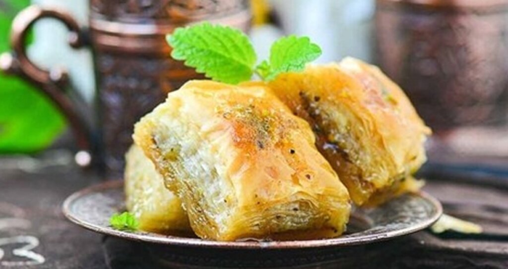 Bayramda Dikkat! Fazla Tatlı Alerjiye Sebep oluyor!