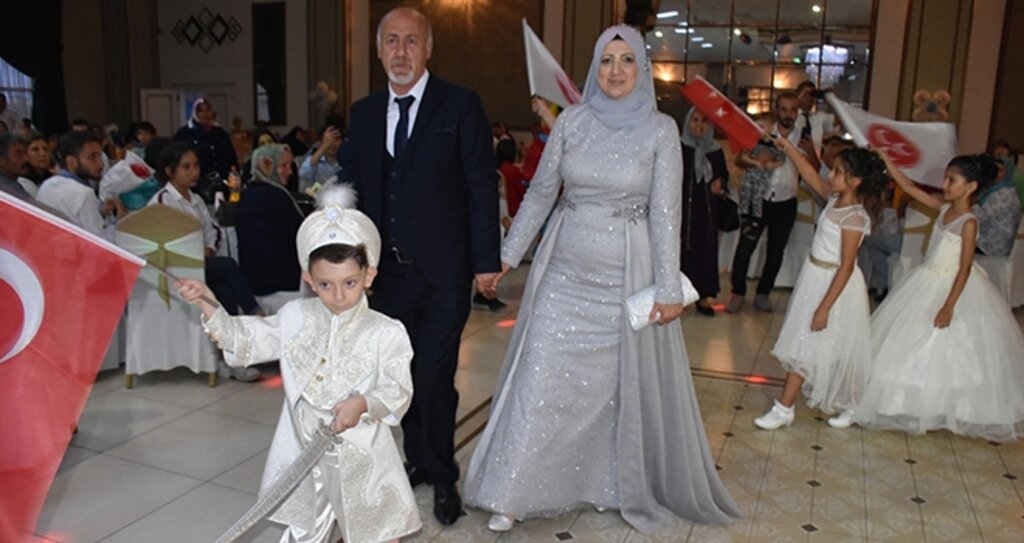 Eymen Aydın Erkekliğe İlk Adım'ı Attı haberi