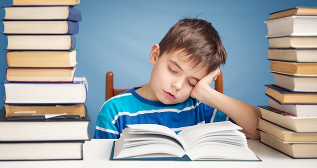 Okul Stresi Uyurgezerliğe Davetiye Çıkarıyor haberi