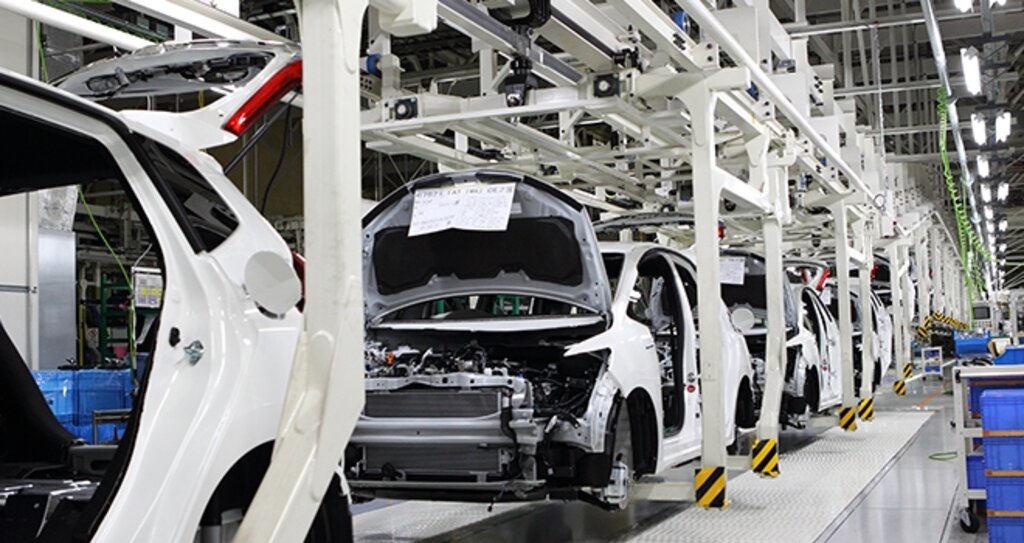 Dünyaca Ünlü Otomotiv Fabrikaları CC haberi