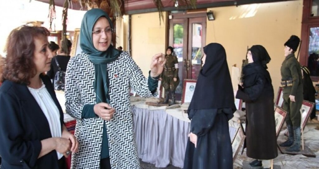 'Cennet Vatanın İlk Adım Kadınları' sergisi haberi